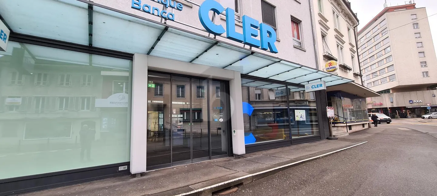 GERÄUMIG UND IM STADTZENTRUM - Foto 1 von 6