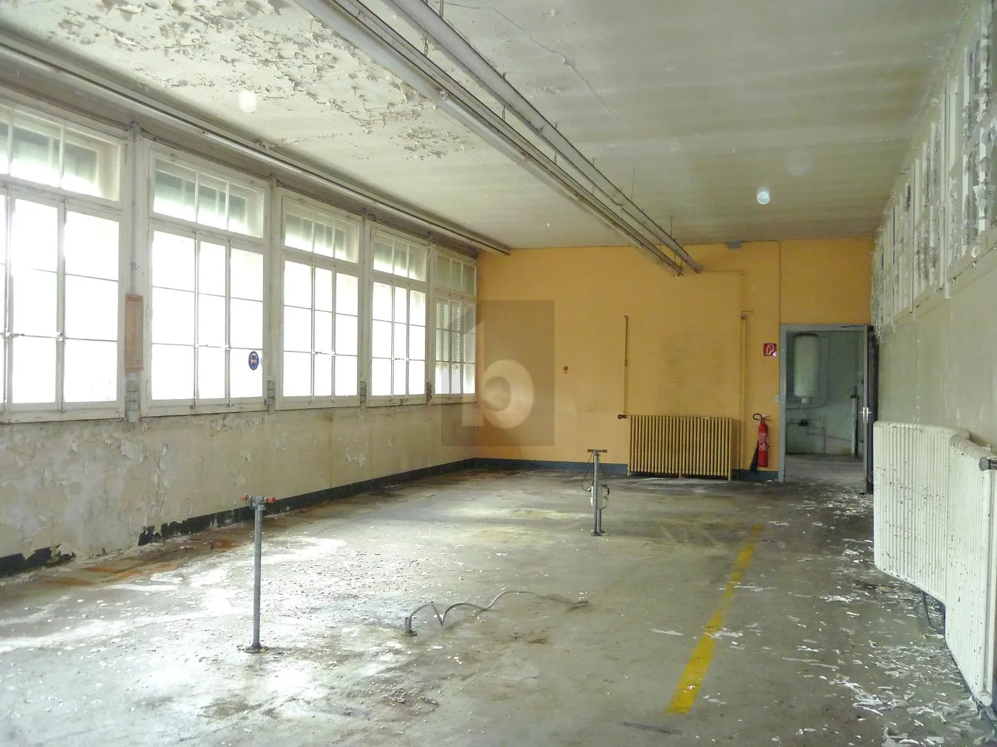 Espace Commercial à St-Croix - Photo 3 sur 6