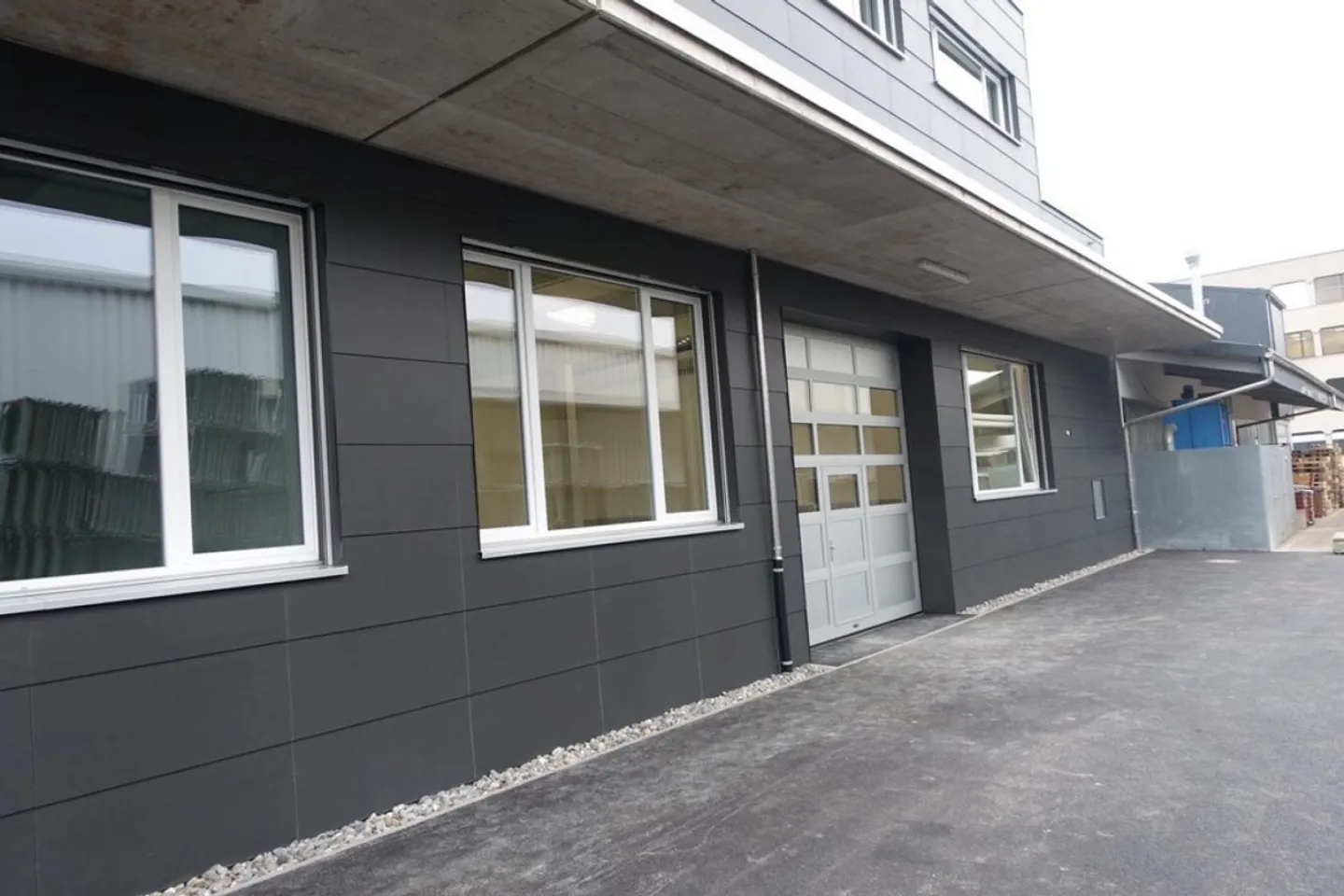Moderne Gewerbefläche an attraktiver Gewerbelage in Luzern Nord - Photo 9 of 10