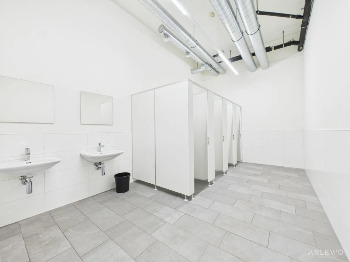 Grosszügige Gewerberäume für Labor, Entwicklung und Produktion - Photo 7 of 13