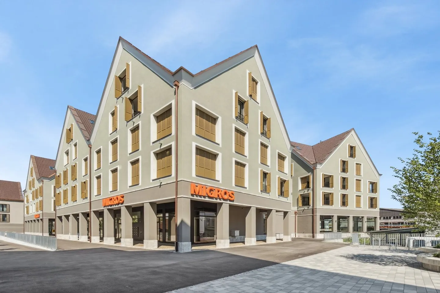 Spacious retail space in the new center of Arnegg - ideal for your concept! - Photo 2 of 8
