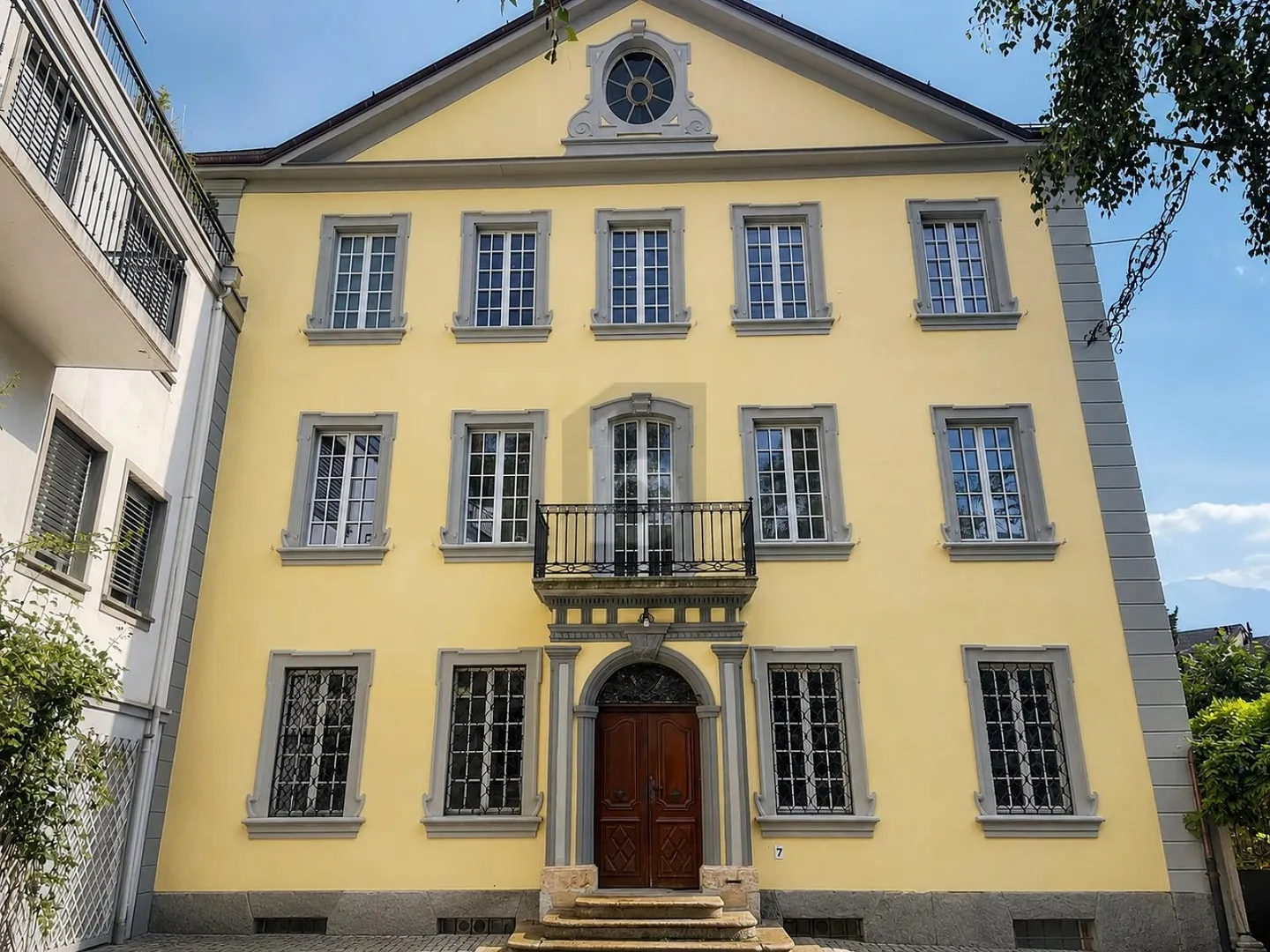 BUREAUX DE CARACTÈRE AU CUR DE SION - Foto 1 di 6