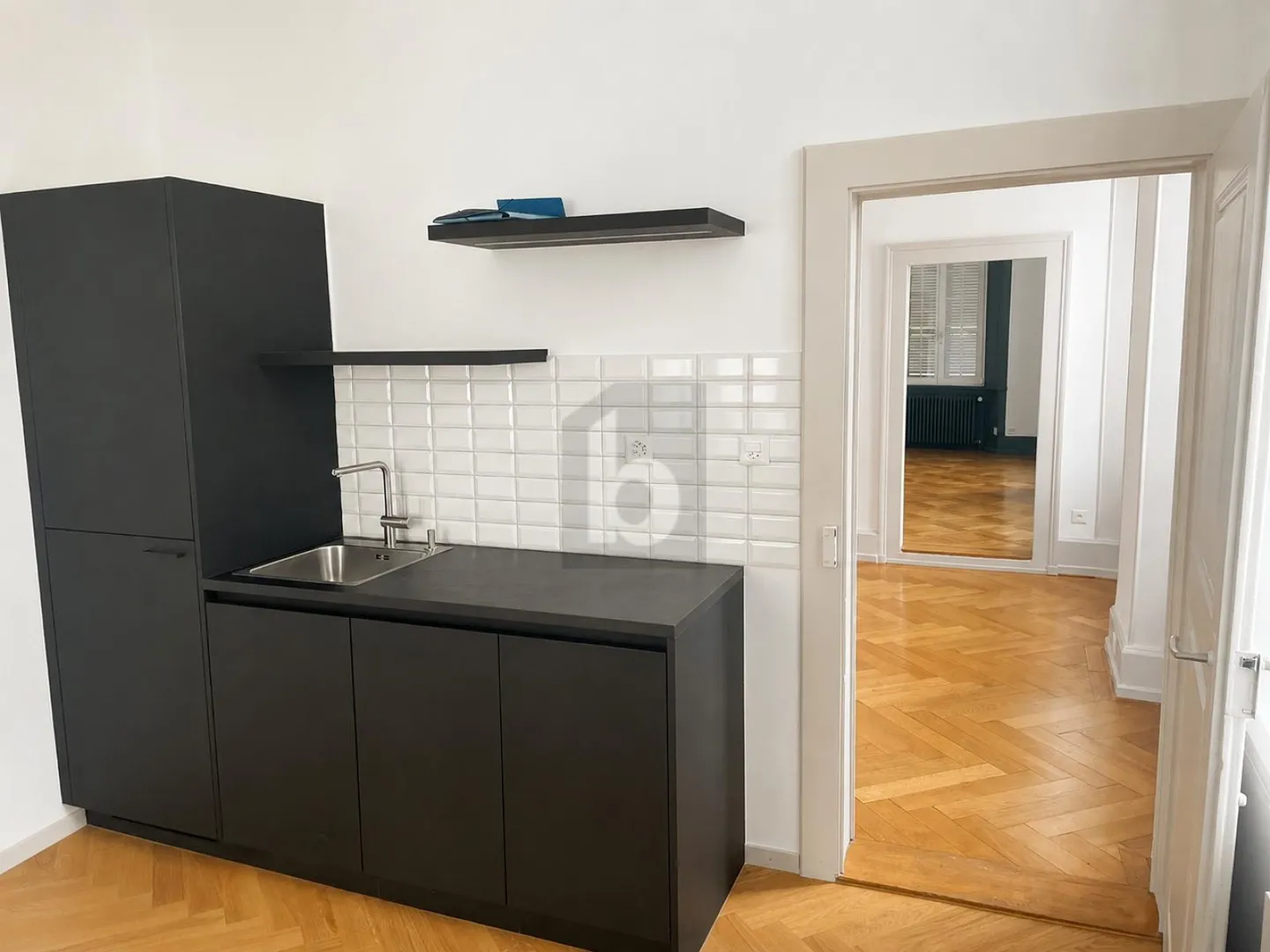 BUREAUX DE CARACTÈRE AU CUR DE SION - Foto 5 di 6