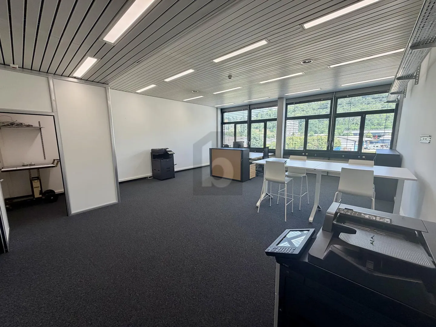 MODERNE, LUMINEUX, ACCESSIBLE - Foto 1 di 4