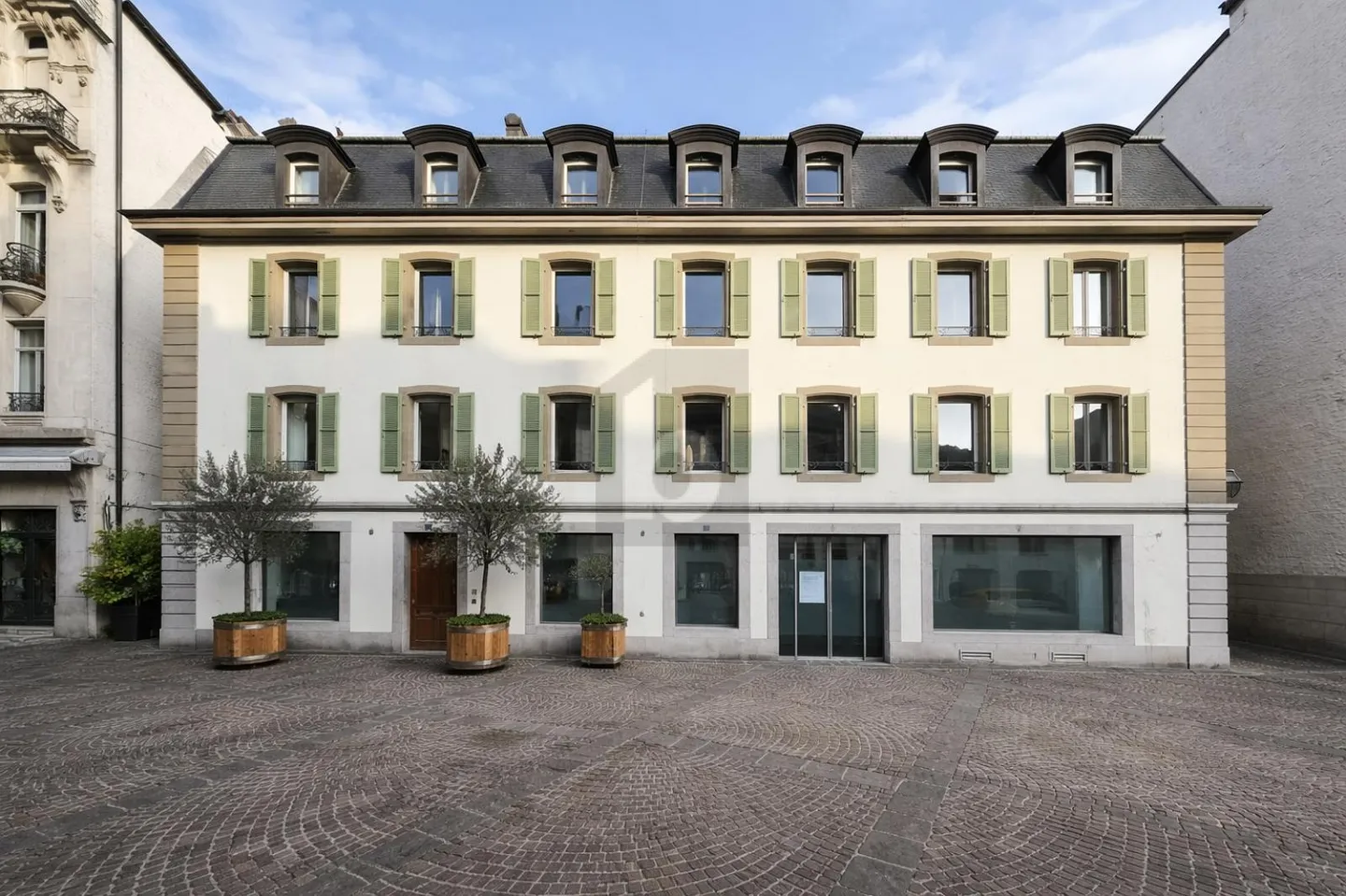DE PRESTIGE À LA PLACE BEL-AIR - Foto 1 di 2
