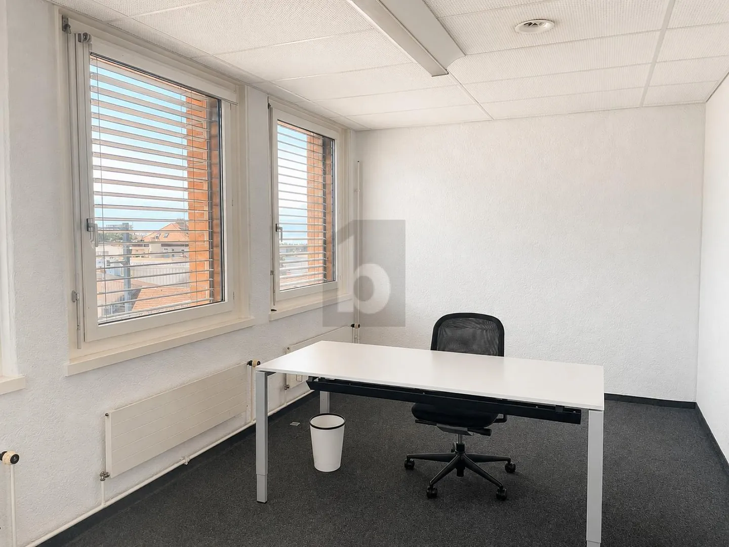 BUREAUX AVEC SALLE DE RÉUNION À MALLEY - Foto 3 von 6