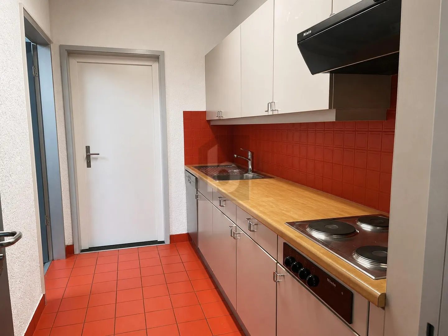 BUREAUX AVEC SALLE DE RÉUNION À MALLEY - Foto 5 von 6