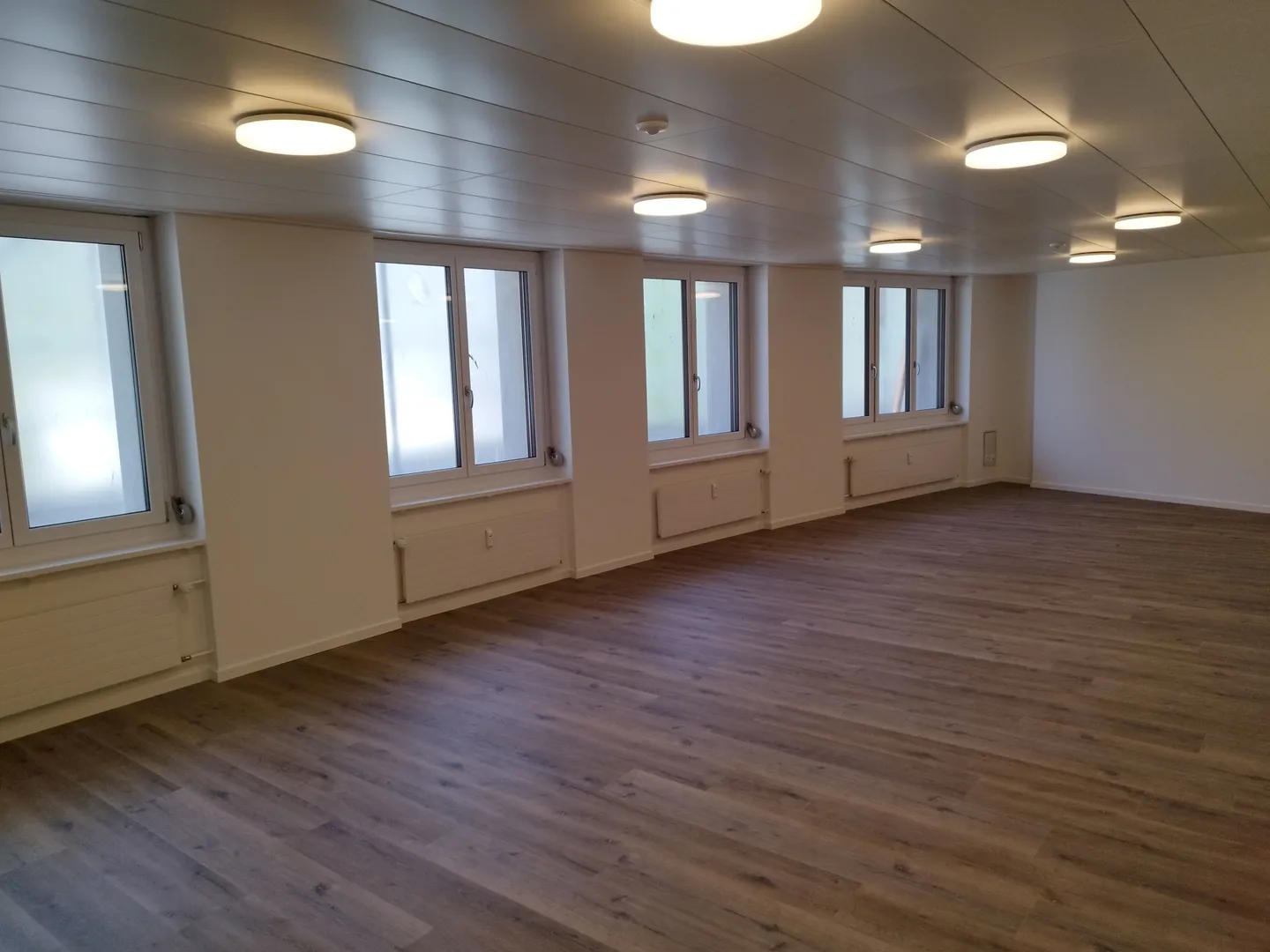 Büroflächen an zentraler Lage in Zürich-Enge - Photo 1 sur 9