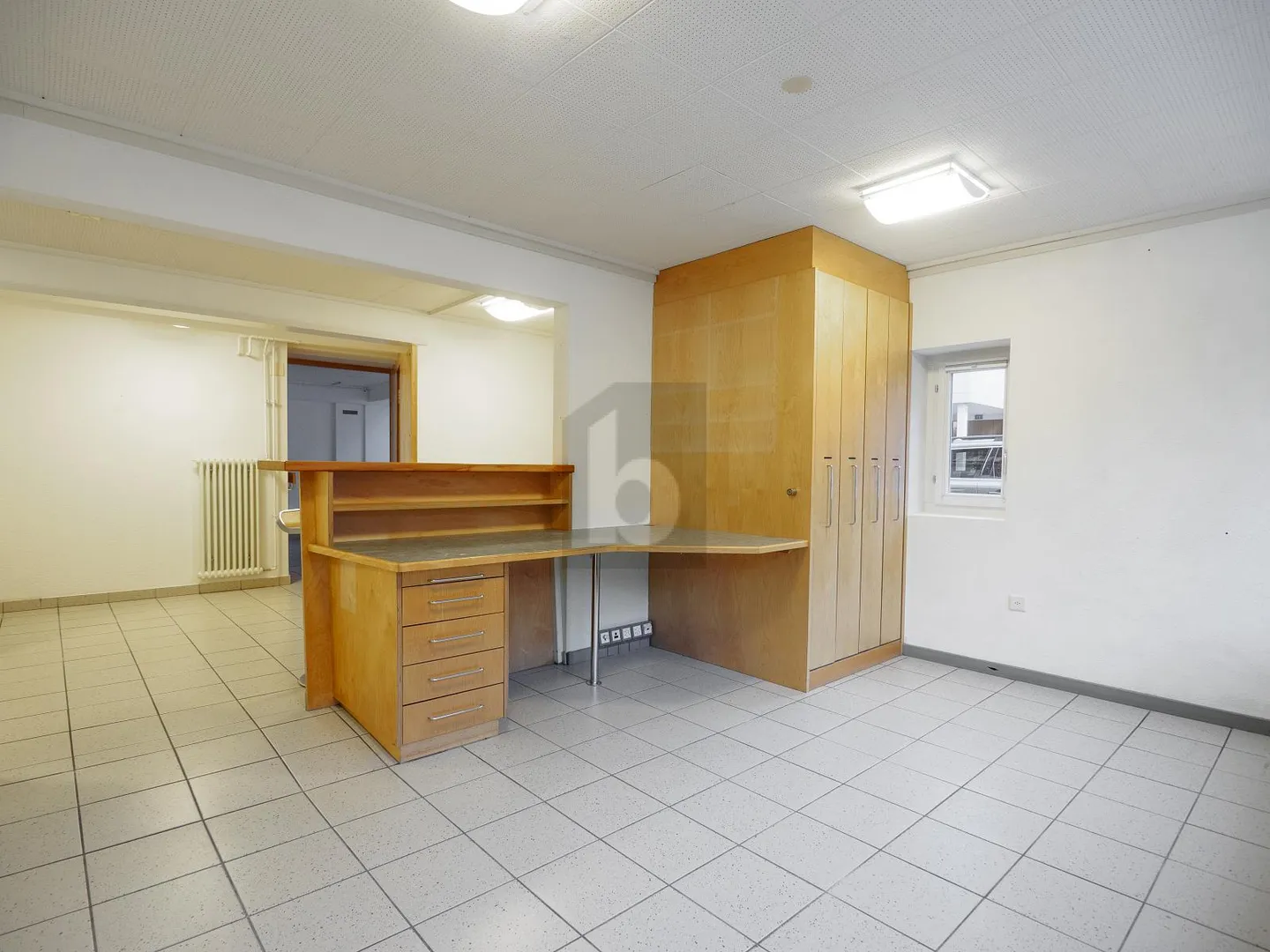 VIELSEITIG NUTZBAR UND ZENTRAL GELEGEN - Photo 1 of 6