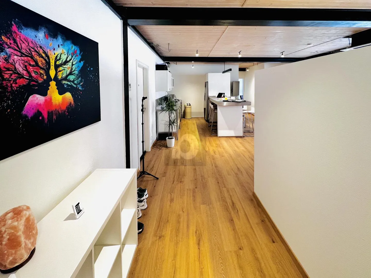 ESPACE DE TRAVAIL MODERNE ET INSPIRANT - Photo 3 of 6