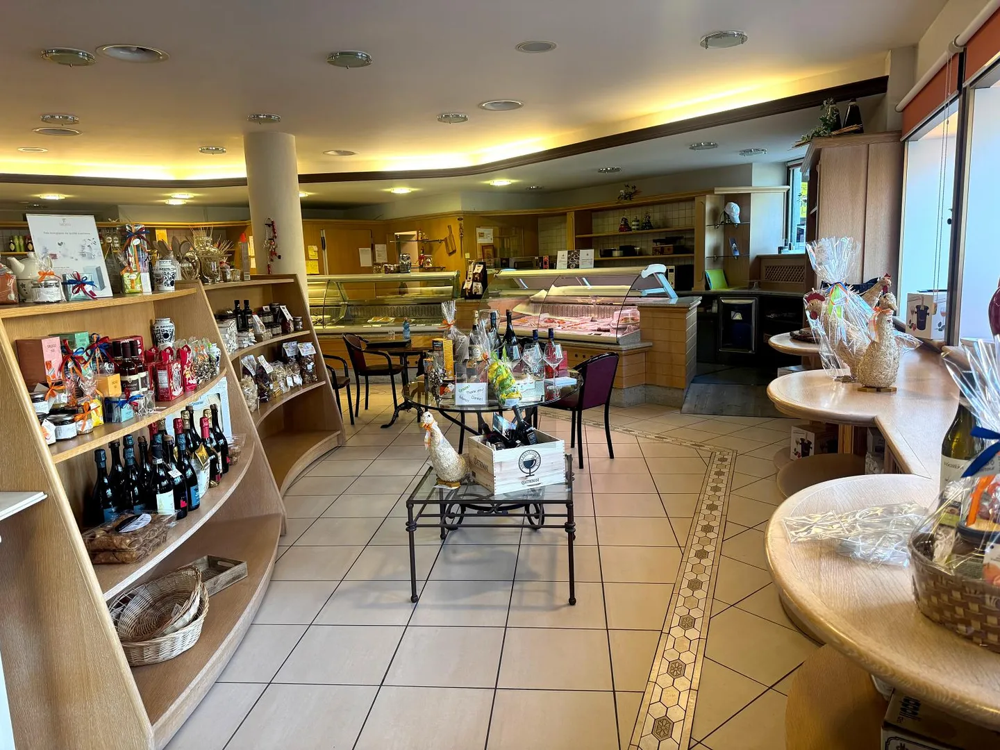 HAUTE GASTRONOMIE DANS UN CADRE DYNAMIQUE - Foto 2 di 6