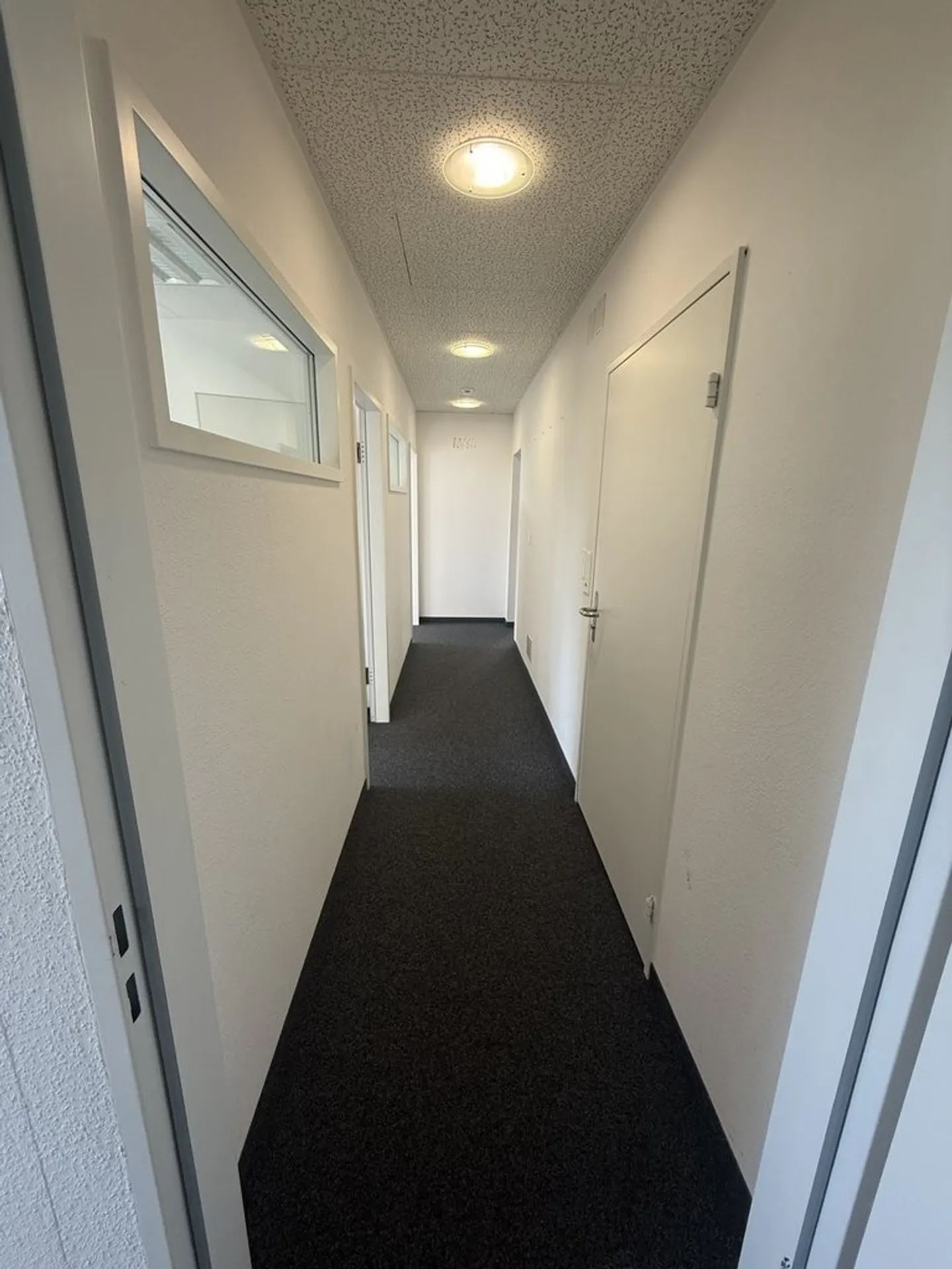 208 m2 Office Space in the Center of Wohlen - Photo 6 of 6