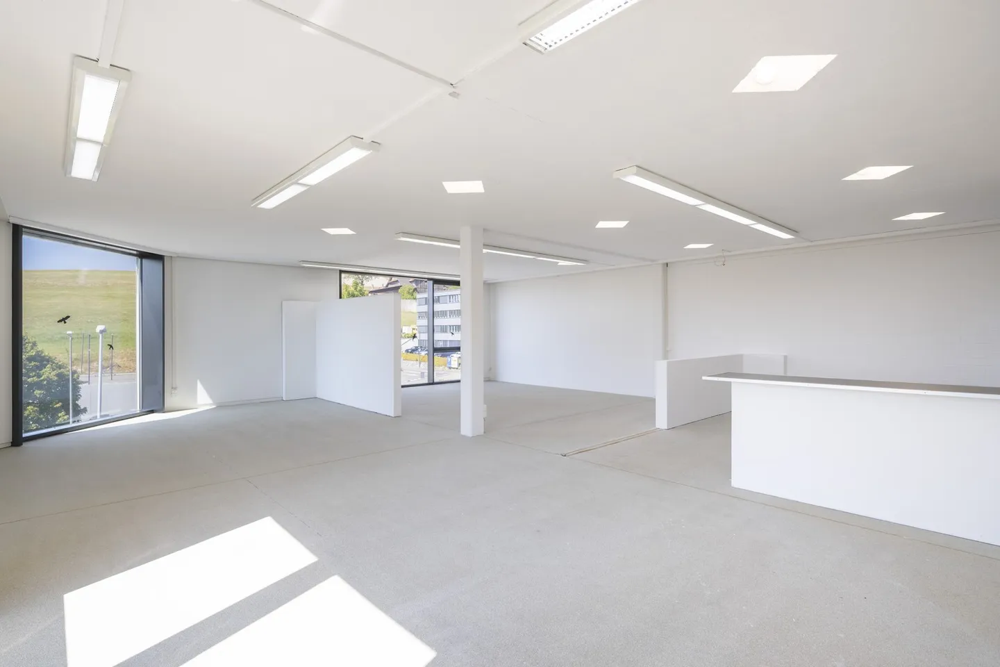 Ausgebaute und bezugsbereite Büro- und Gewerbeflächen - Photo 3 of 7