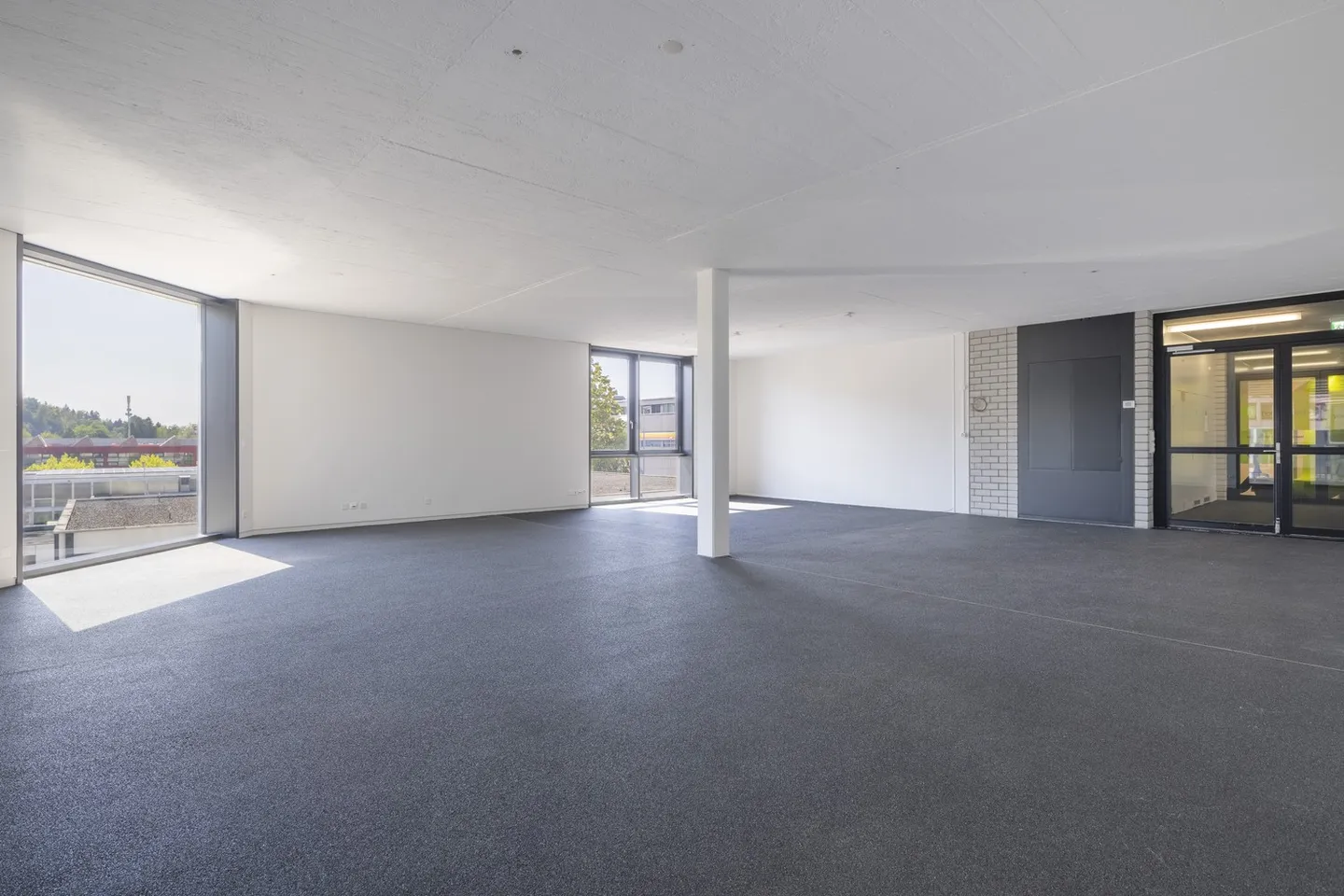 Ausgebaute und bezugsbereite Büro- und Gewerbeflächen - Photo 5 of 9