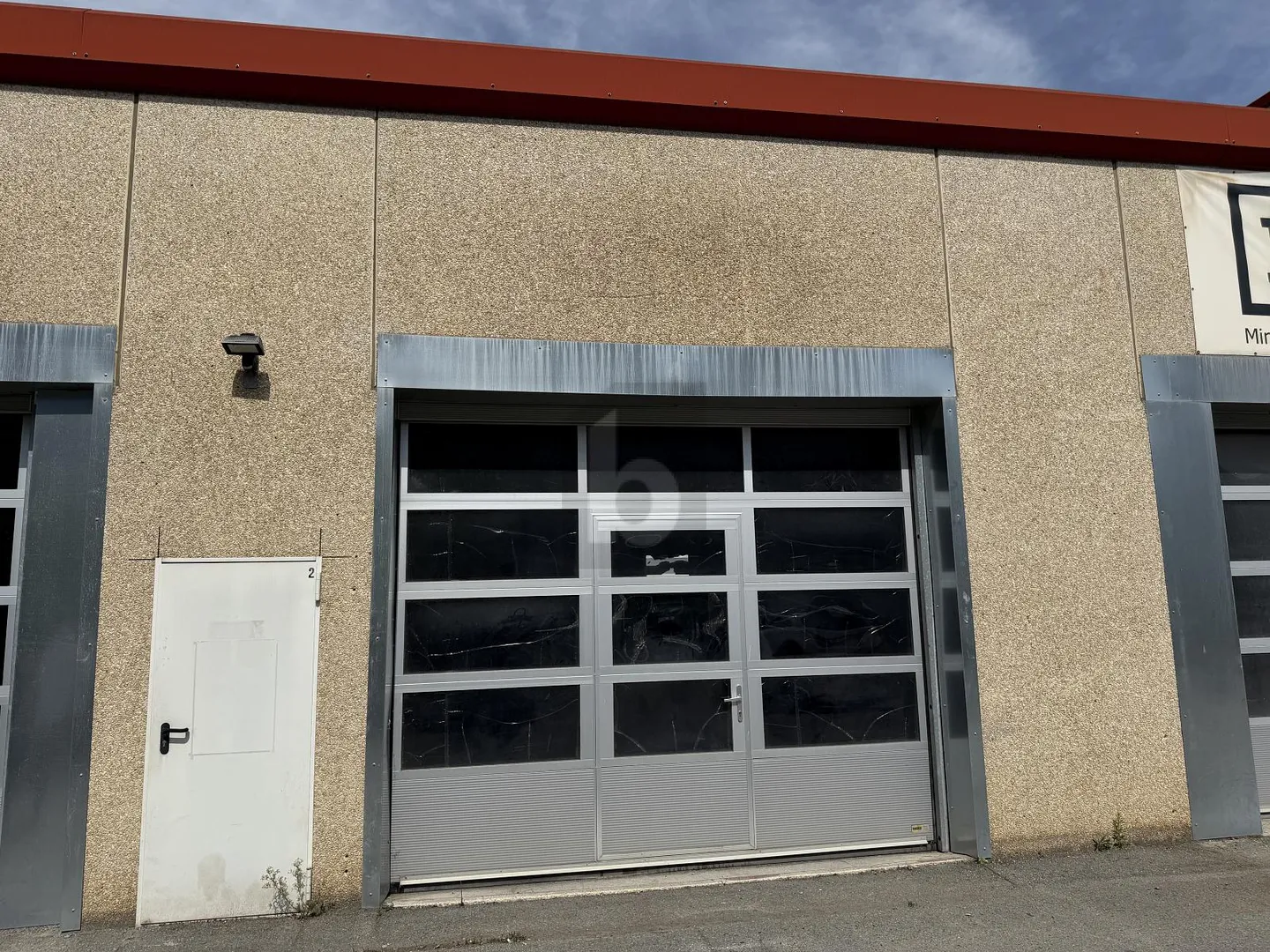 FONCTIONNEL ET FACILEMENT ACCESSIBLE - Photo 1 of 6