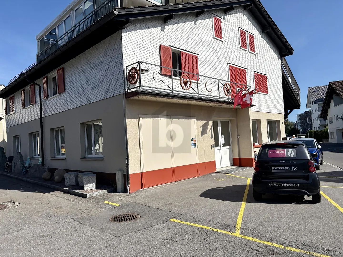 FRISCH RENOVIERT, GROSSZÜGIG &amp; VIELSEITIG NUTZBAR - Foto 1 di 6