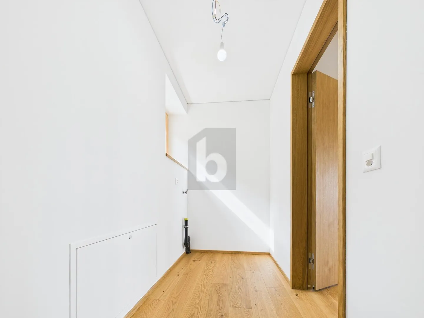 ANGENEHMES ARBEITEN MIT STIL - Foto 5 di 6