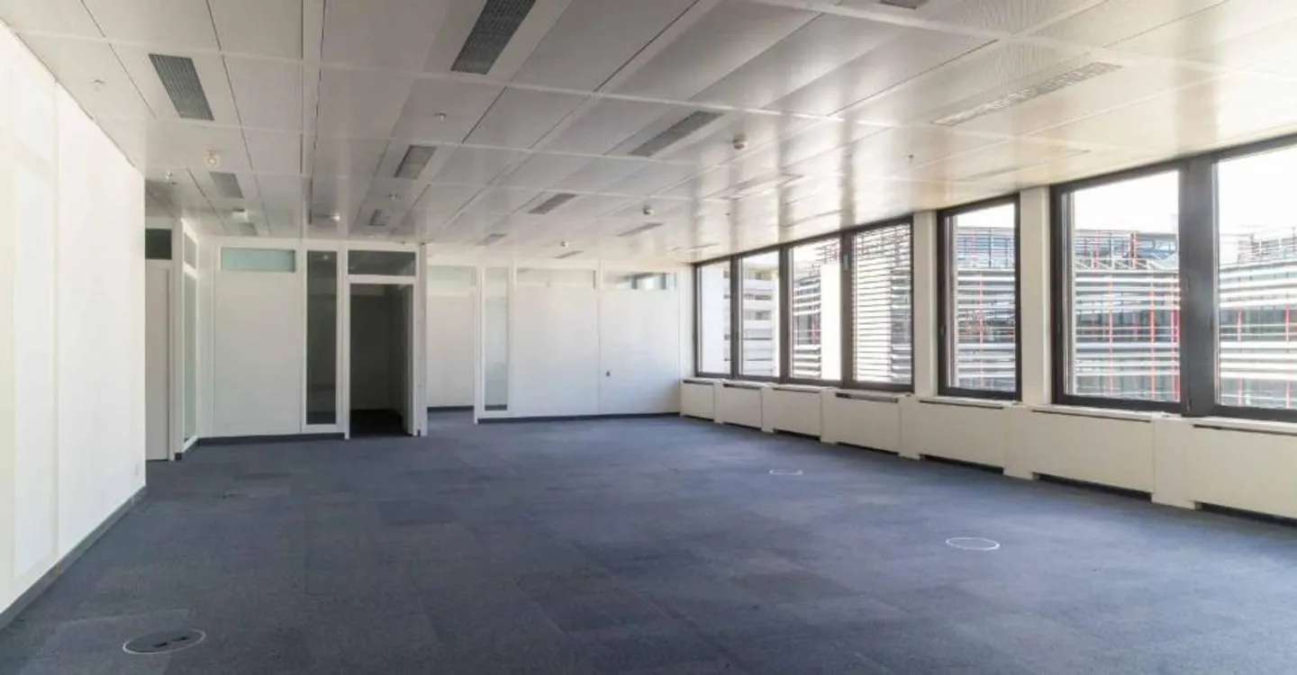 Bureaux de standing de 198 m² au Geneva Business Center - Foto 1 di 12