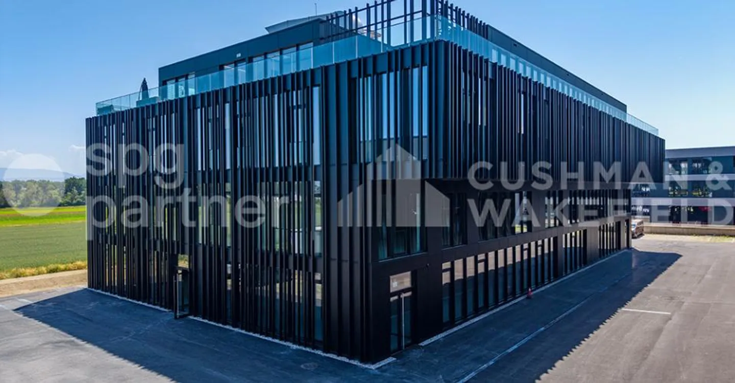 Industries de précision - Laboratoires - R&amp;D - Administration - Avouillons 15B-C - Photo 5 sur 11