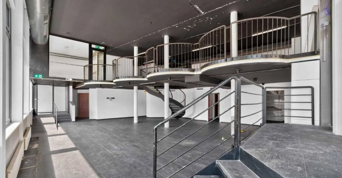 À louer ! Surface commerciale de 267m2 - Foto 6 von 9