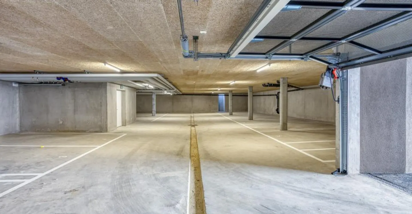Et si vos bureaux et votre showroom étaient sous le même toit ? - Foto 8 di 13