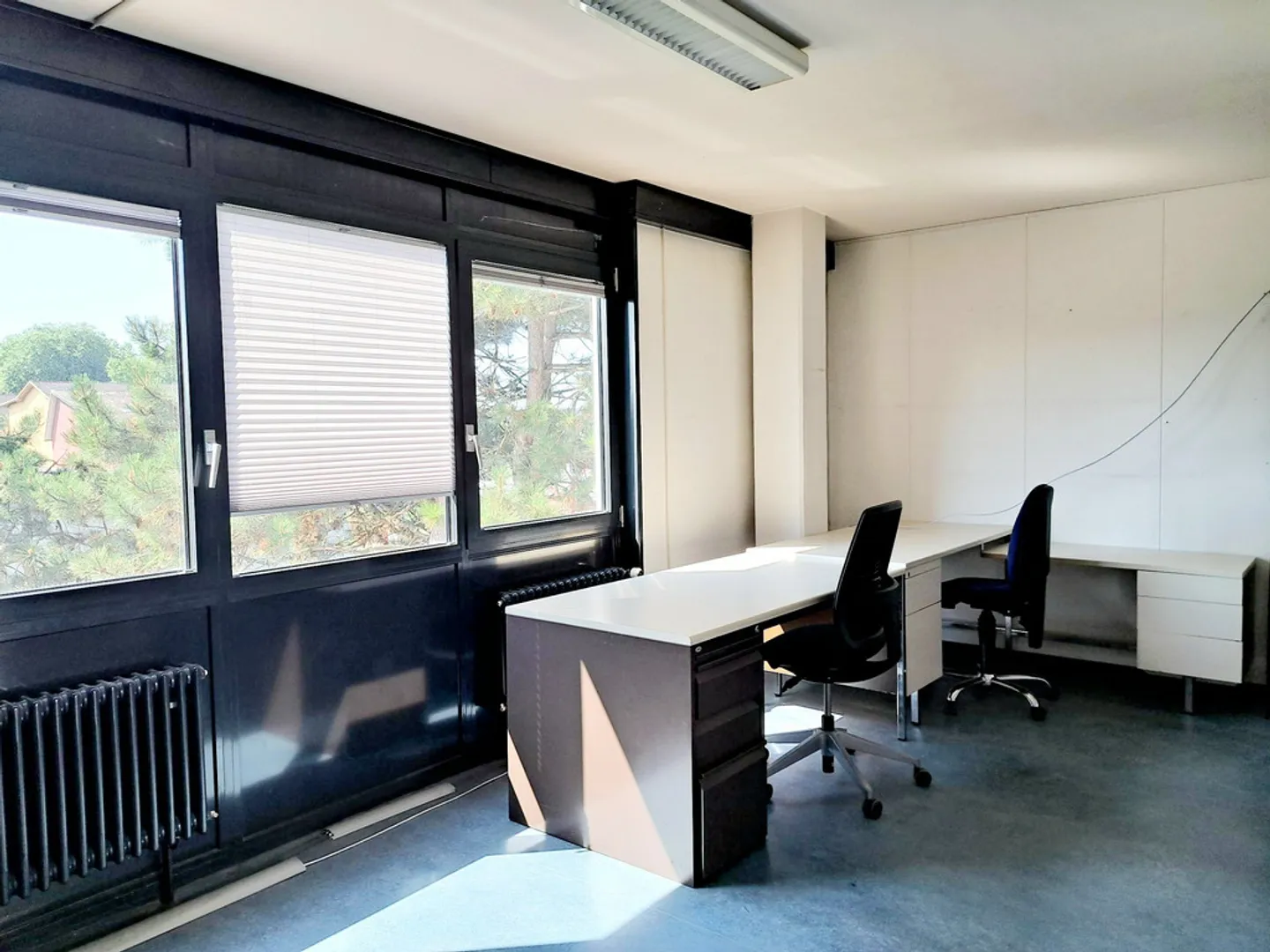 Bureau de 130m2 - à saisir de suite - Photo 3 of 5