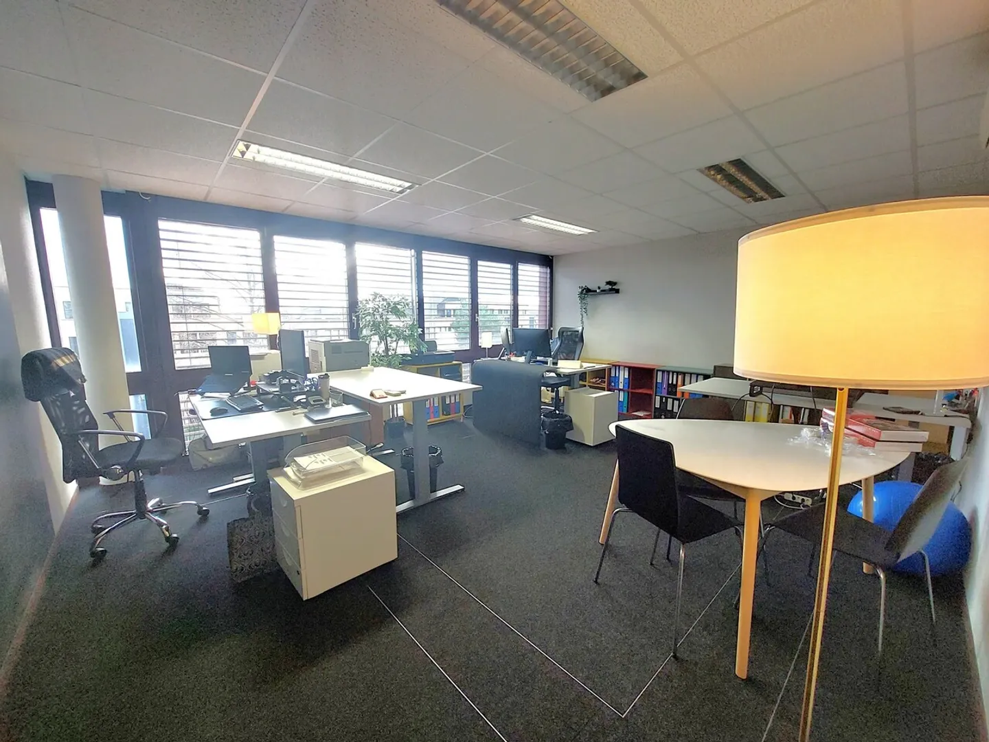 Bail flexible - Bureau de 160 m2 - excellente situation - Photo 4 of 9