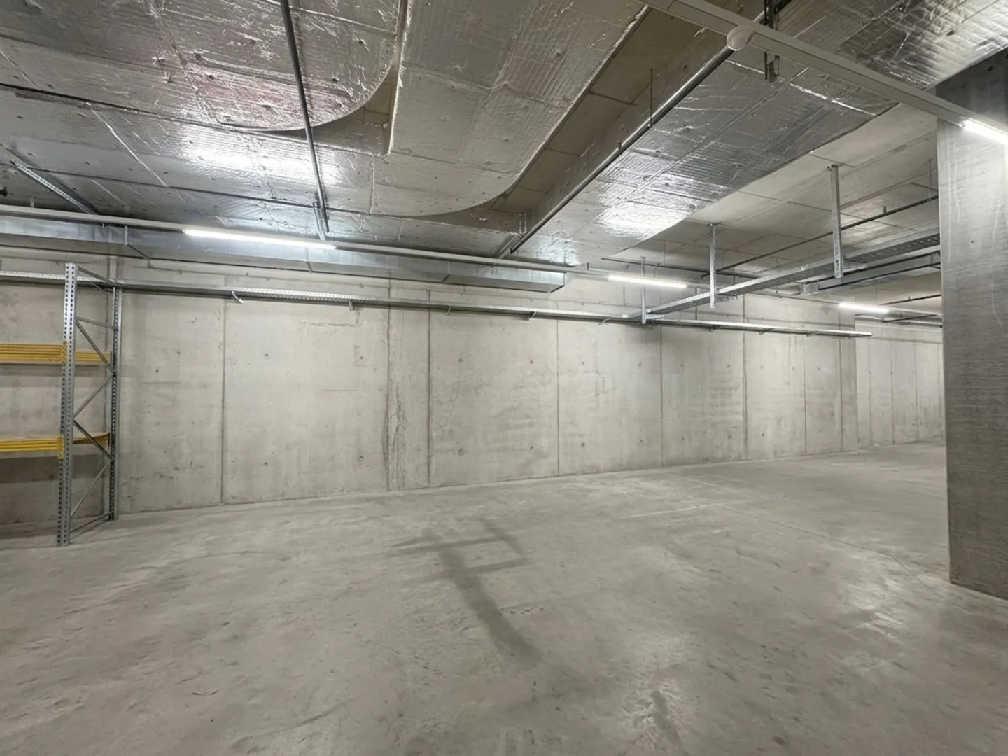323m² - Lagerfläche im 1. UG mit guter Erschliessung - Photo 2 sur 10