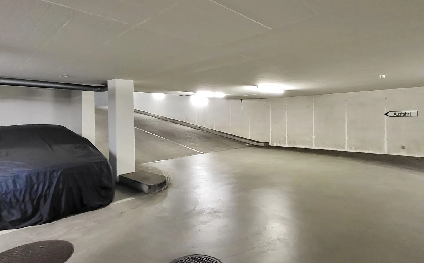Private parking garage for nearly 50 vehicles! - Photo 3 of 4