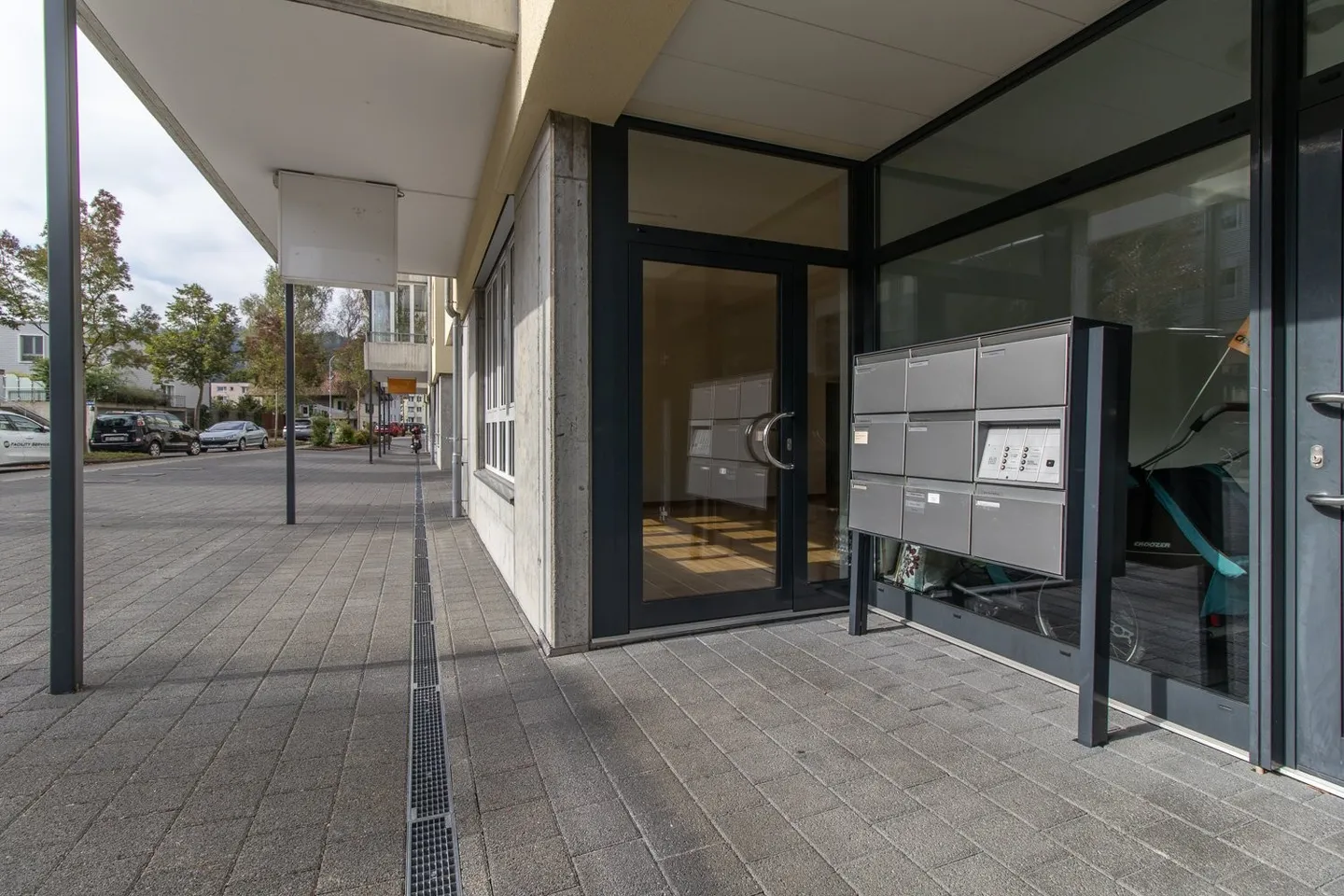 Spazio commerciale moderno a Münsingen cercato? - Foto 2 di 8