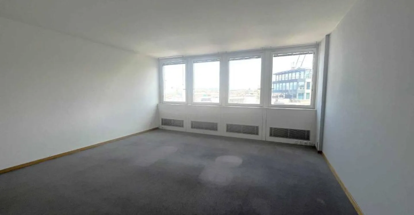 Offices 367m2 - City Center - short term - Photo 9 of 13