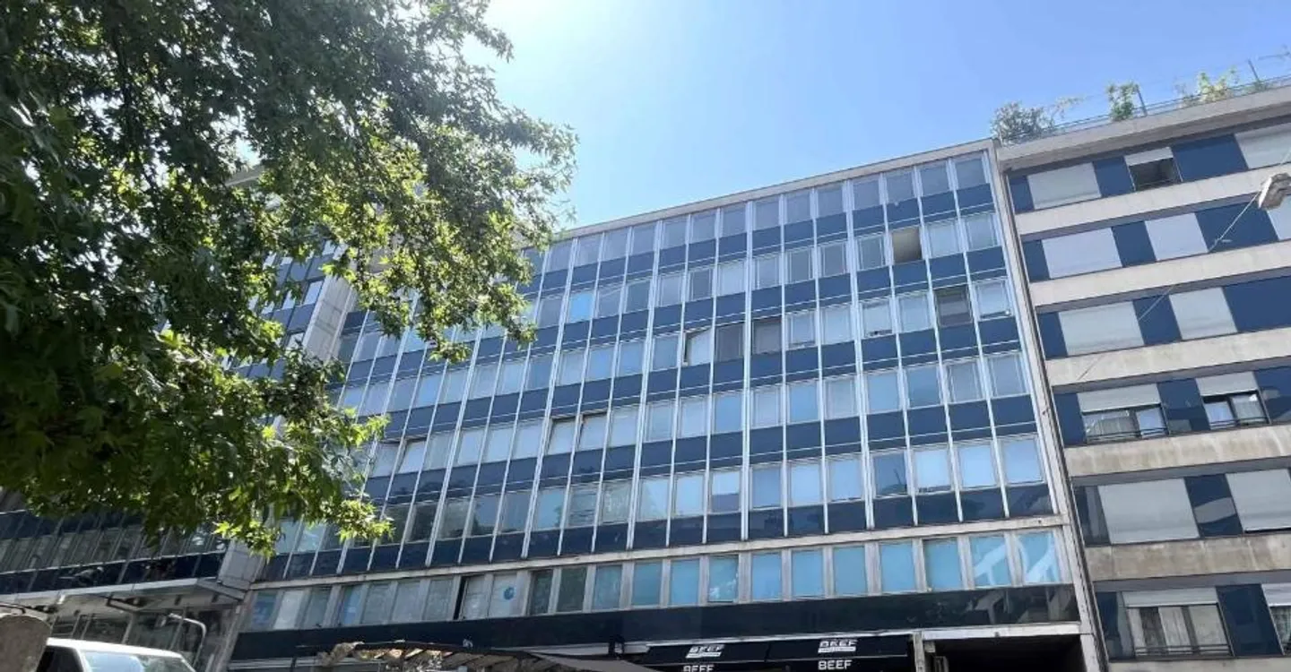 Offices 367m2 - City Center - short term - Photo 1 of 13