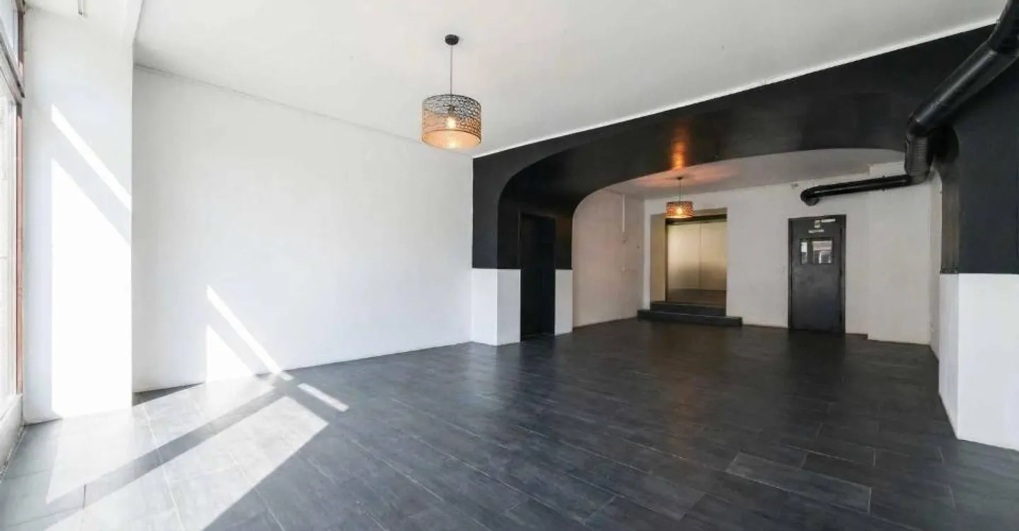 Espace Commercial avec Visibilité - Photo 4 sur 6