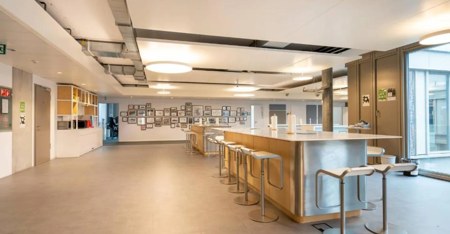 Vos bureaux au dernier étage dans le dynamique quartier de Malley - Photo 5 of 11