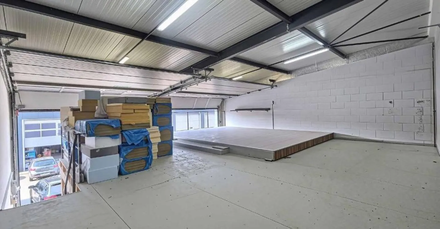Espace Street Box avec Mezzanine - Photo 5 sur 8