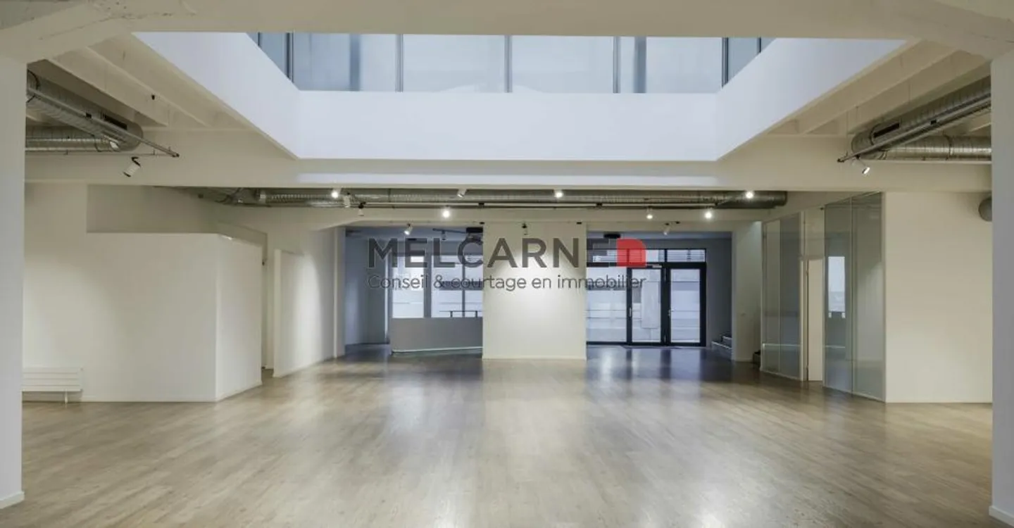 Approximately 1,350 m2 space for rent in the heart of Geneva - Photo 6 of 8