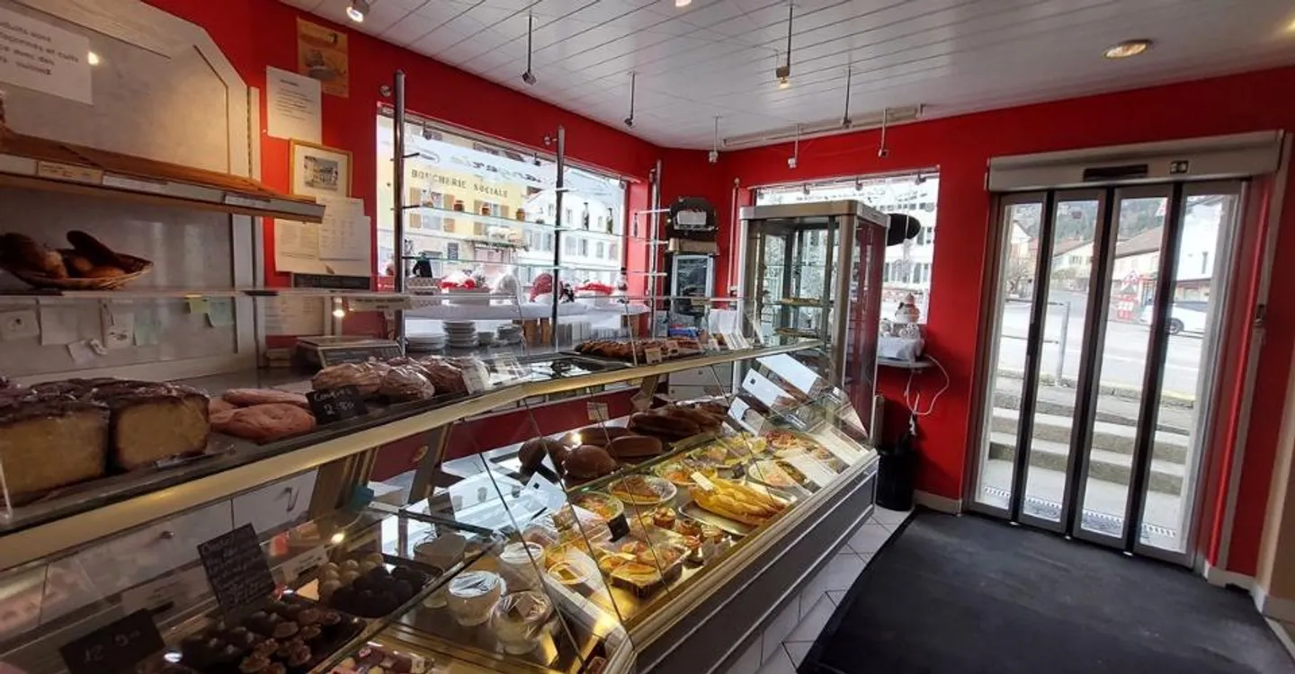 À louer - Tea-room avec boulangerie et magnifique terrasse, bénéficiant d'une situation privilégiée - Foto 3 di 5