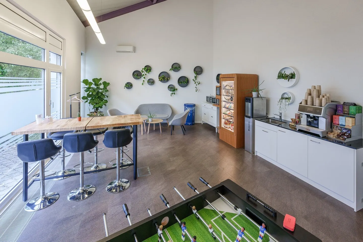 Attractive, developed office space in a central location in Wallisellen - Photo 7 of 12