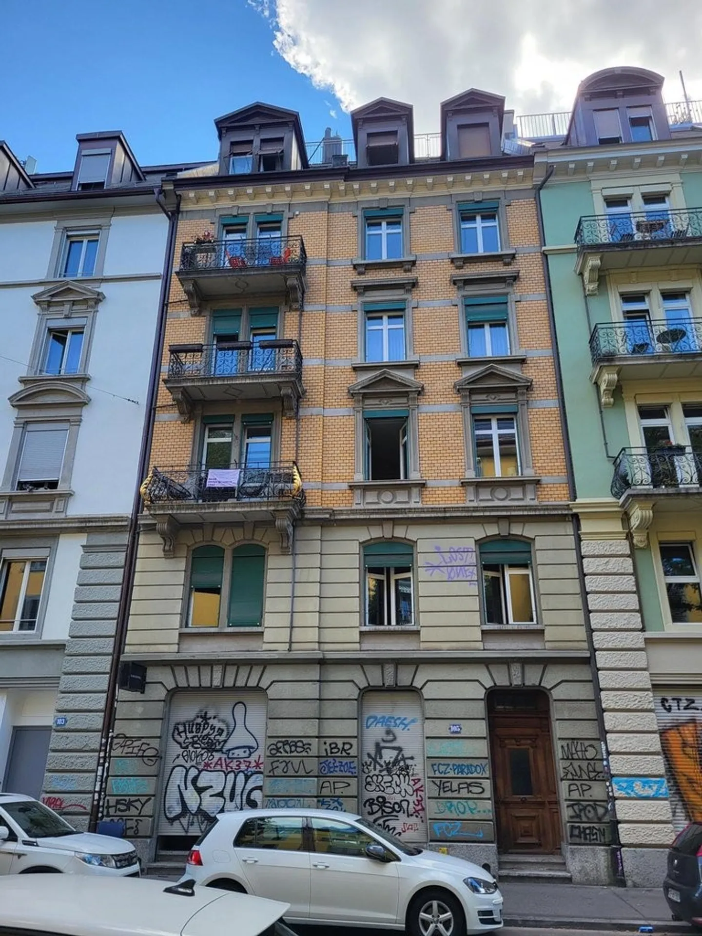 Storage Room in the City of Zurich - Photo 1 of 3