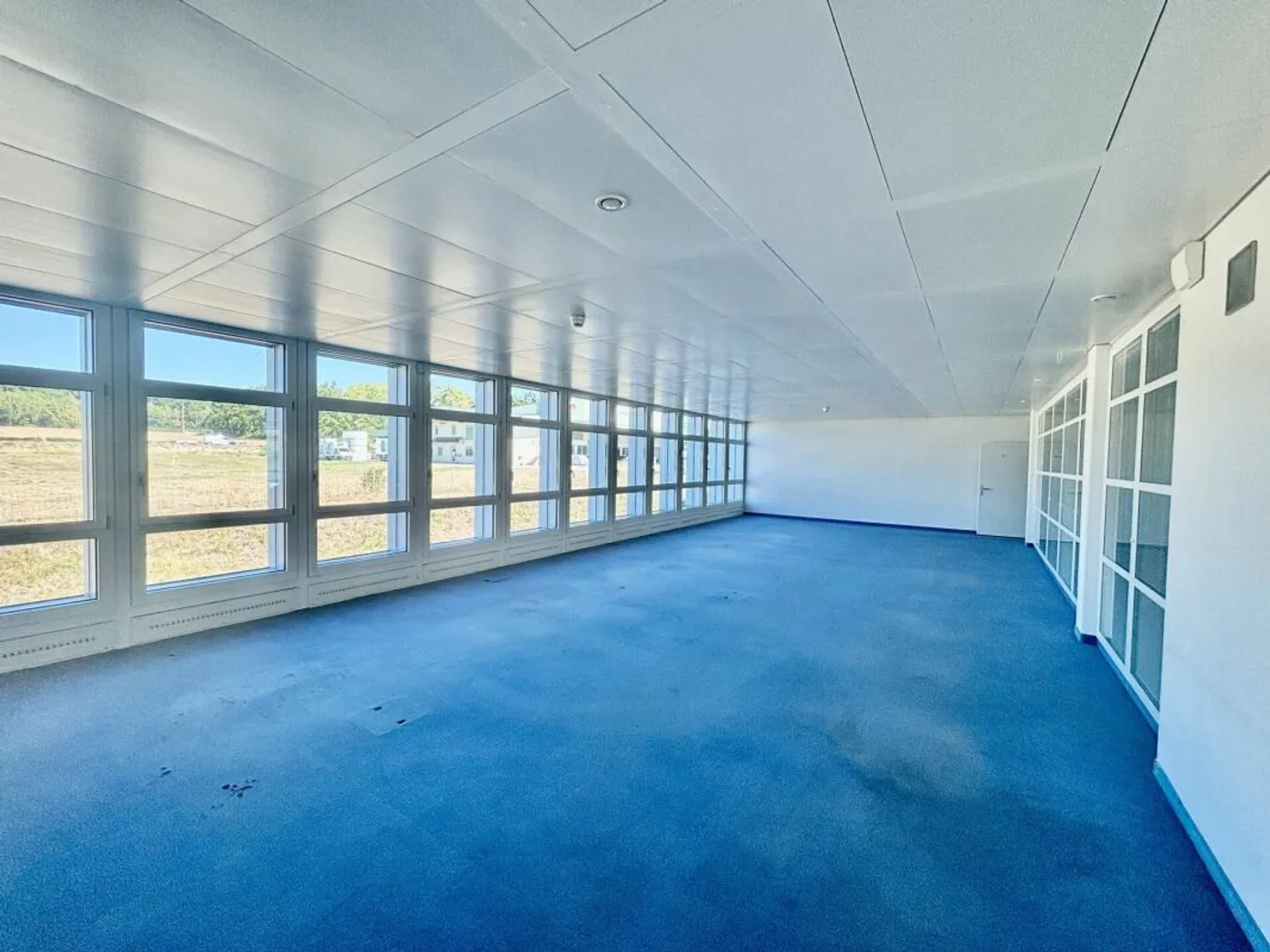 Etoy Vaud offices for rent near CFF station - Photo 6 of 12
