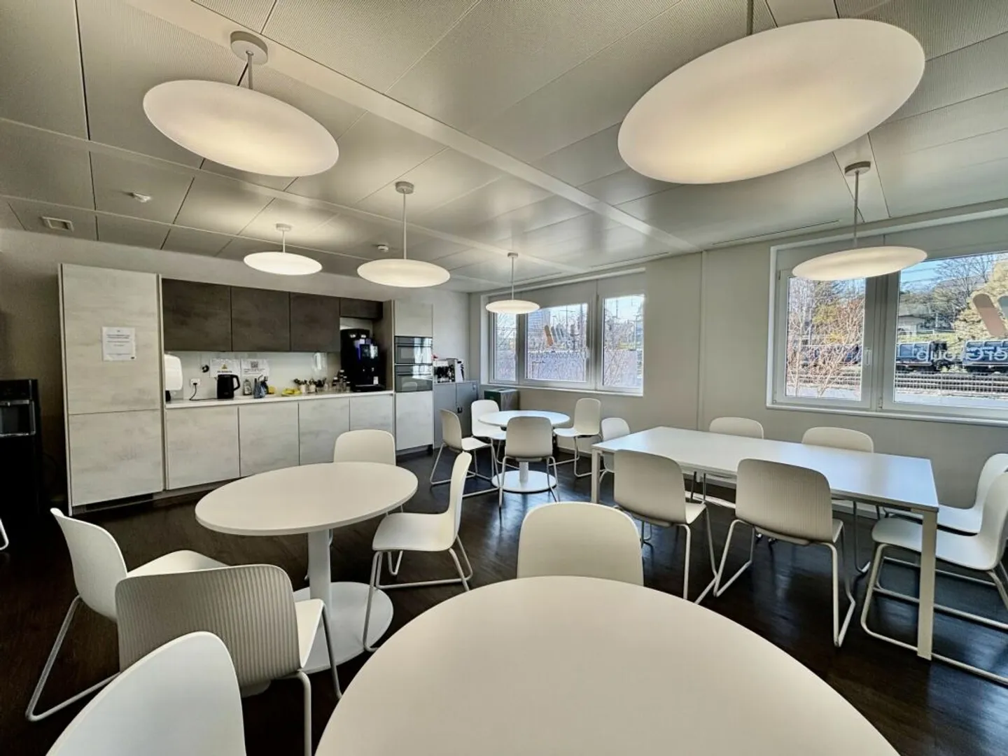 Modern Office Space in Morges - Photo 5 of 11
