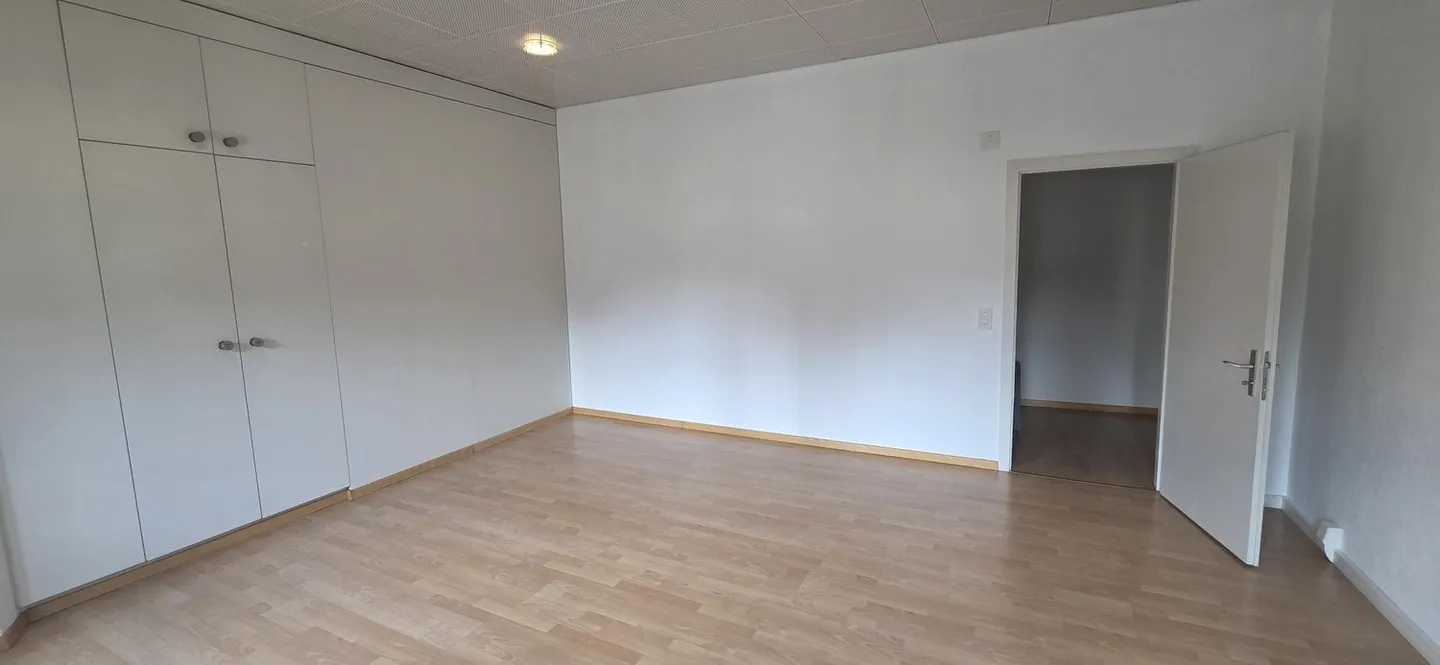 Administrative area of 100 m² - Bourg district, Fribourg - Photo 6 of 8