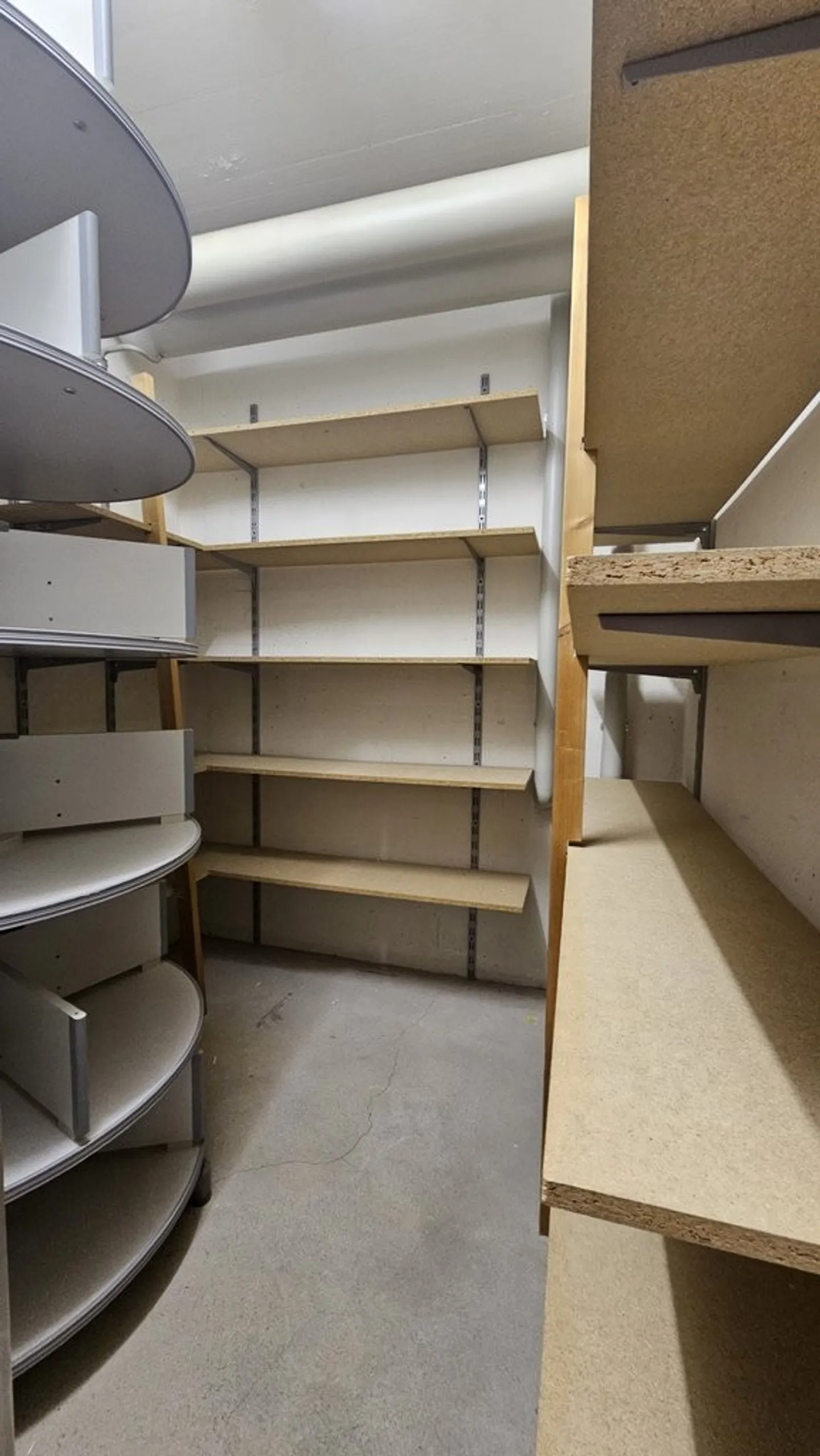 3m2 Archive or storage room near the center in Zug - Photo 1 of 2
