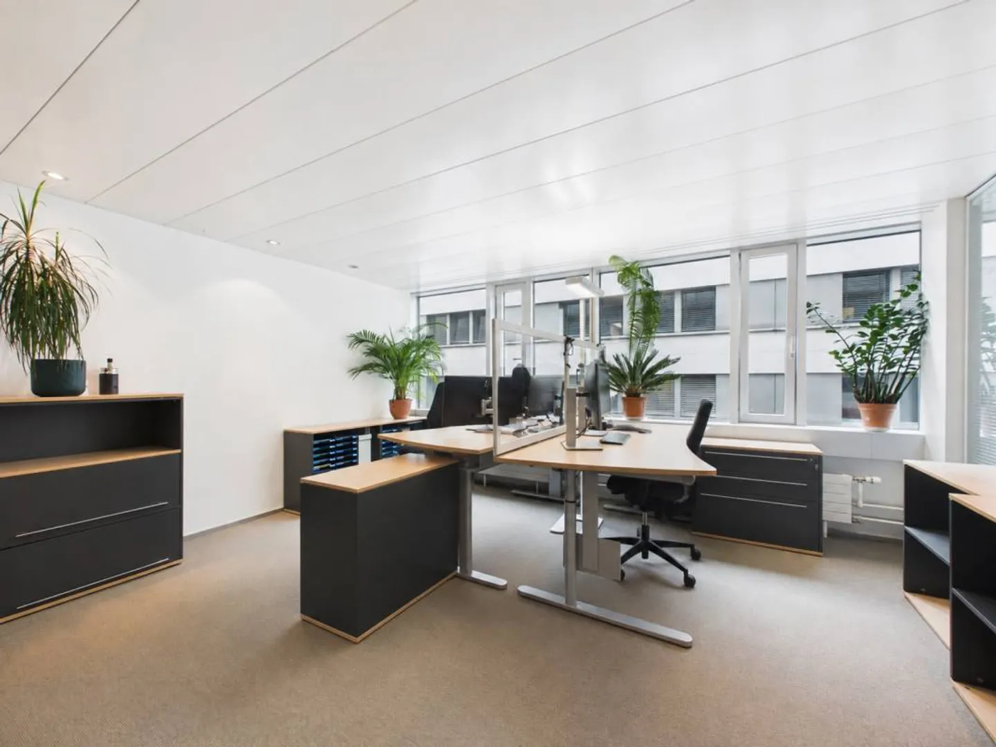 Office Space in Central Lucerne - Photo 1 of 13