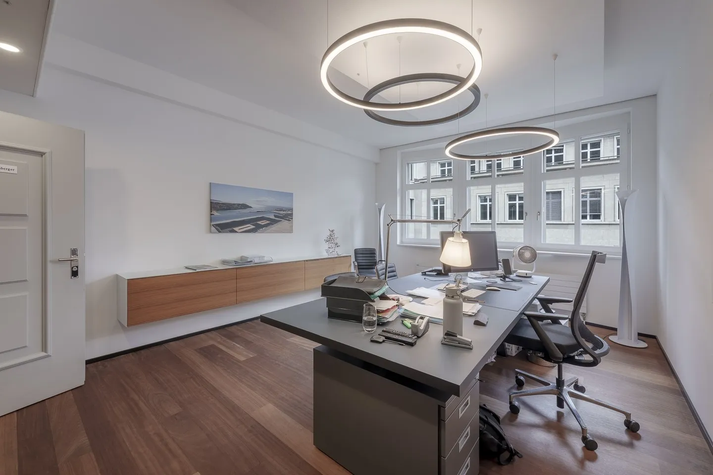 Representative office space in the Haus zur Kaufleuten - Photo 3 of 11