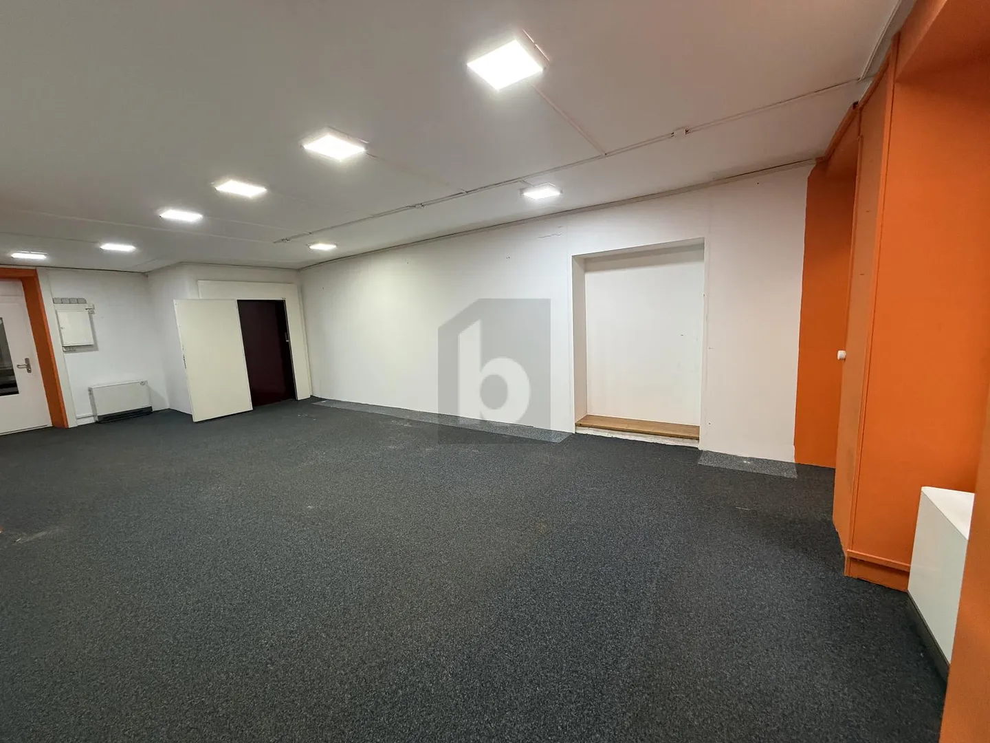 Espace de Bureau Central à Yverdon - Photo 2 sur 4