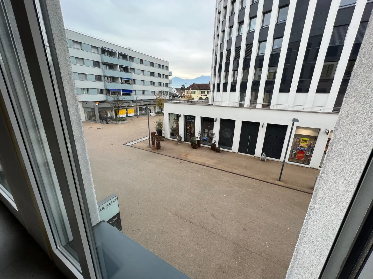 Spazio commerciale attraente nel centro di Heerbrugg - Foto 8 di 9
