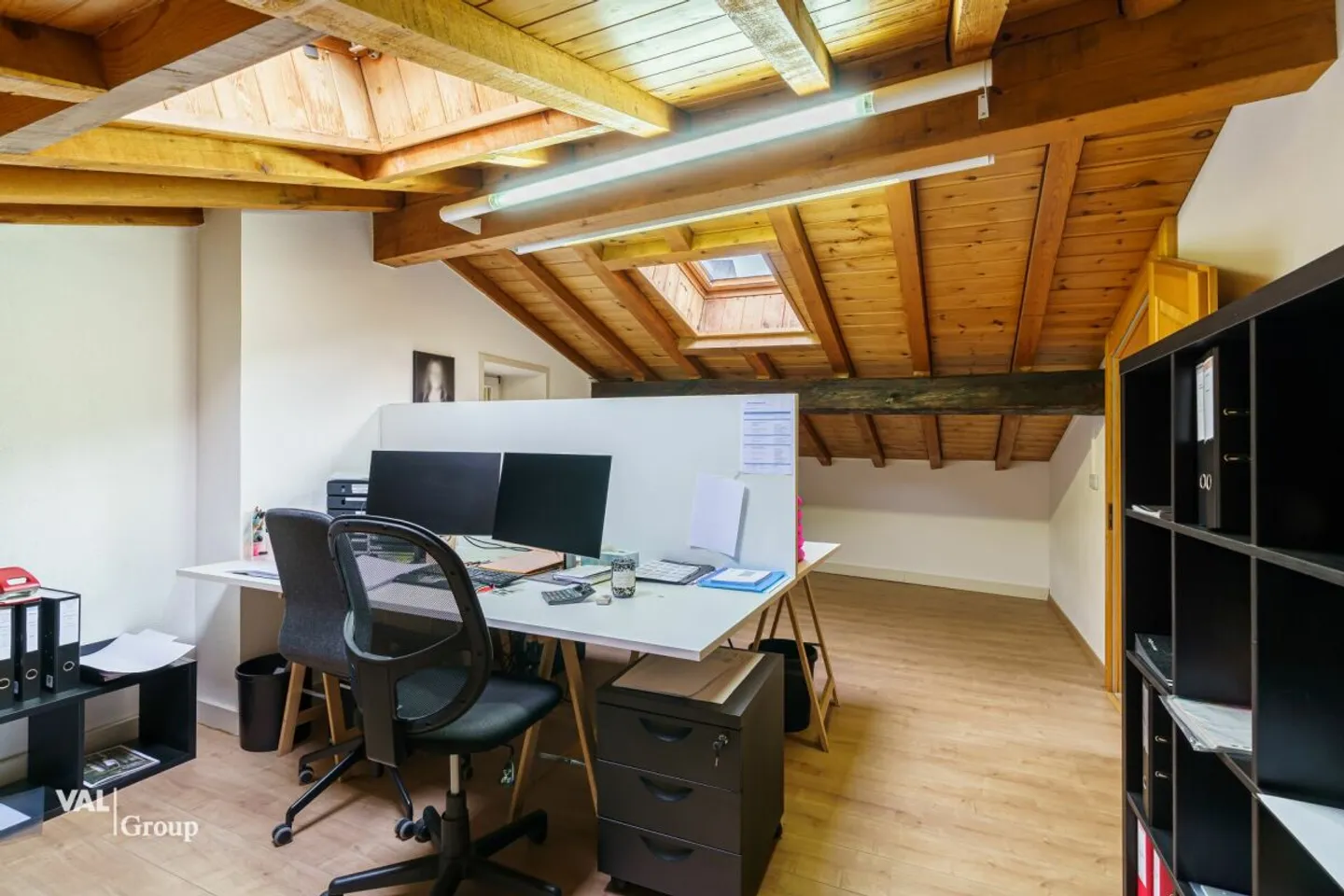 Haus mit Loft und Charakter zur Miete in Brig-Glis - zentral, hell und vielseitig nutzbar - Photo 4 of 13