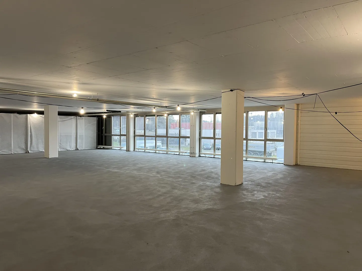 Spacious Storage Space for Rent - Photo 5 of 7