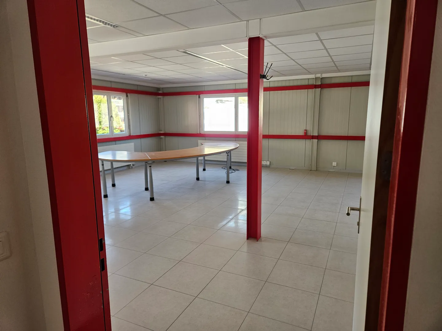 Gewerbe mieten - Foto 1 von 6